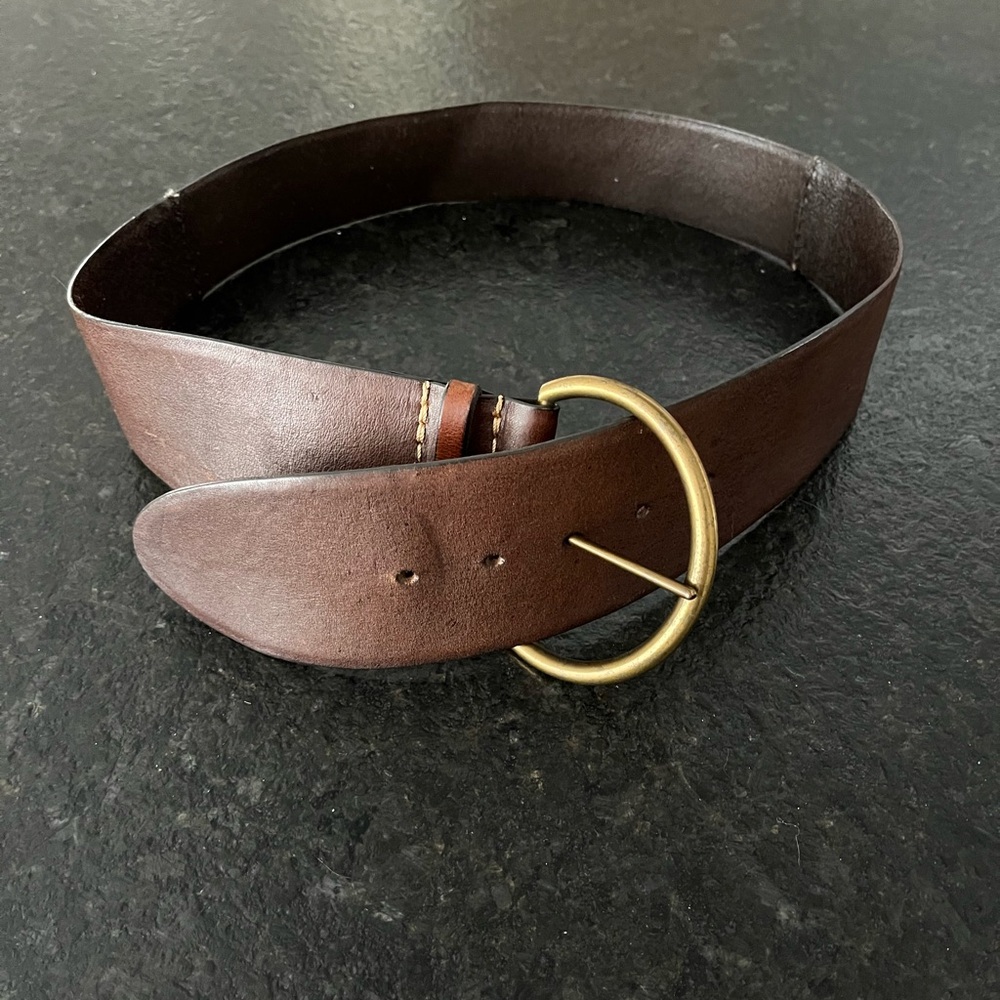 GAP Brown Leather Belt with Classic Brass Buckle